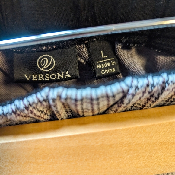 Versona Checked Trousers with Buttons - Picture 6 of 6